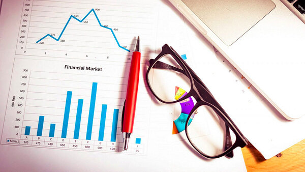 نگاهی به تحلیل تکنیکال نمودار شمعی